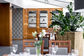 Hotel Almarco