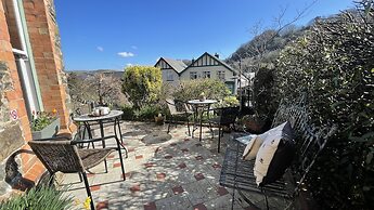 Southcliffe Bed & Breakfast