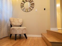 Lincoln Park Suites Operated by Roscoe Village Guesthouse