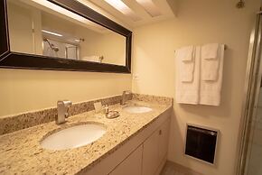 Lincoln Park Suites Operated by Roscoe Village Guesthouse