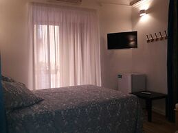 Munaciello Rooms