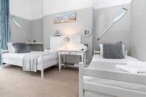 Beachside Guest House