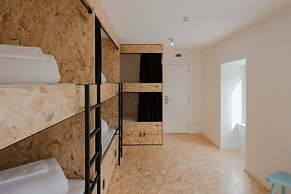 Hostel Conii & Suites Algarve