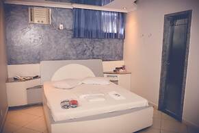 Styllus Motel - Adults Only