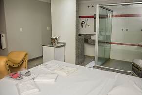 Styllus Motel - Adults Only