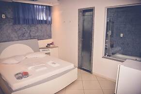 Styllus Motel - Adults Only