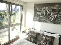 Double Room In London Shared Penthouse