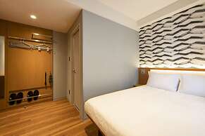 karaksa hotel grande Shin-Osaka Tower