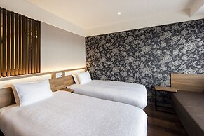 karaksa hotel grande Shin-Osaka Tower