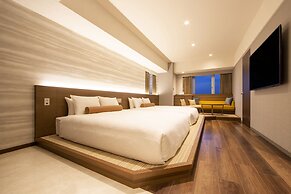 karaksa hotel grande Shin-Osaka Tower