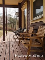 Log cabin rental & Finland Sauna Step House