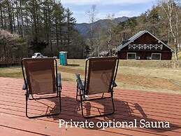 Log cabin rental & Finland Sauna Step House
