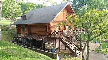 Log cabin rental & Finland Sauna Step House