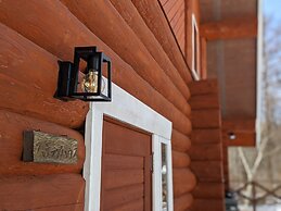 Log cabin rental & Finland Sauna Step House