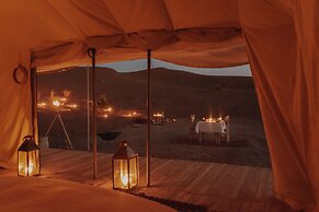 Umnya Dune Camp