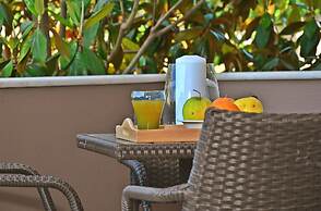 Mastiha Villas in Town