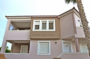 Mastiha Villas in Town