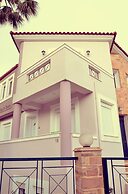 Mastiha Villas in Town