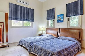 Villa Yialos