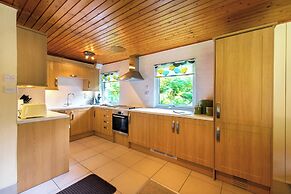 Kestrel Lodge With Mountain View Free Wifi