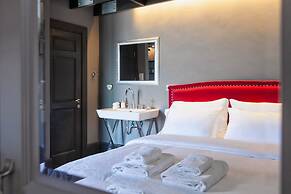 3 Bedrooms Apartment w Sea View and Terrace