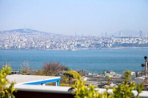 3 Bedrooms Apartment w Sea View and Terrace