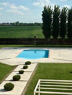 Villa Cornaro Tourist Suites