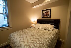 Old Town Suites Operated by Roscoe Village Guesthouse