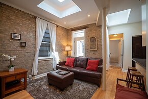 Old Town Suites Operated by Roscoe Village Guesthouse