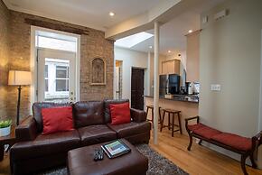 Old Town Suites Operated by Roscoe Village Guesthouse