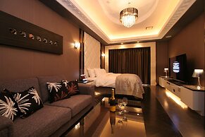 HOTEL W - Adults Only