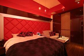 HOTEL W - Adults Only