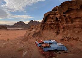 Mars Private camp