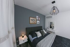 Apartment Ella