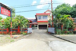 Andrin Daspatt Hotel