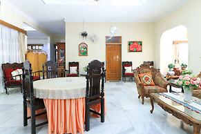 Andrin Daspatt Hotel