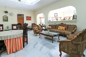 Andrin Daspatt Hotel