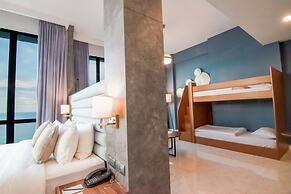 Hompton by the Beach Penang