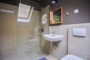 Peacock Boutique Apartments