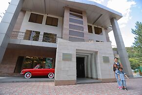 Aghveran Ararat Resort