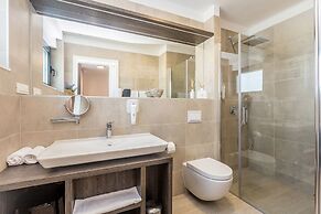 JAZZ at Rova Apartment Sol