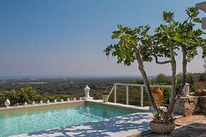 TD Casa Torchiano Hilltop Pool with Sea View