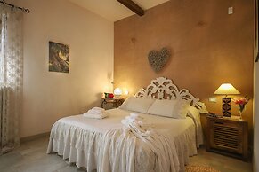 TD Casa Torchiano Hilltop Pool with Sea View