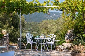 TD Casa Torchiano Hilltop Pool with Sea View
