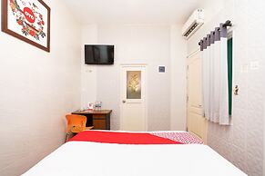OYO 425 Mojokerto Guesthouse