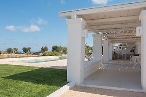 TD Trulli del Podere Trulli with Pool & Scenic View