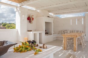 TD Trulli del Podere Trulli with Pool & Scenic View