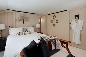 Inn on Main