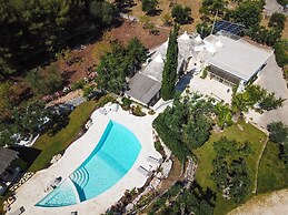 TD Trulli di Bouganville w/ Large Amazing Pool