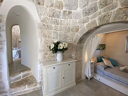 TD Trulli di Bouganville w/ Large Amazing Pool